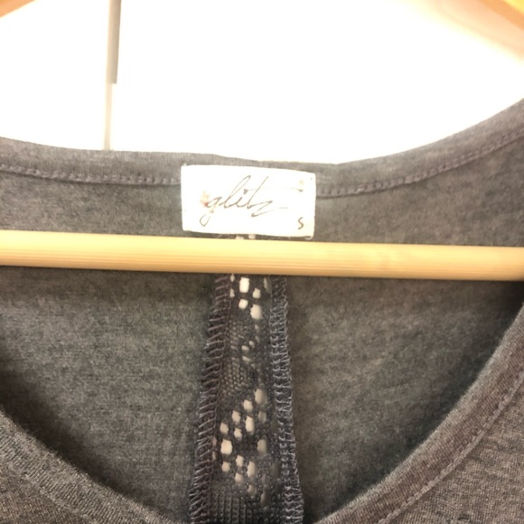 Top NWOT - Picture 3 of 3